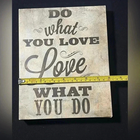 Wall art “Do What You Love” canvas (?) wrap EUC - Picture 3 of 5